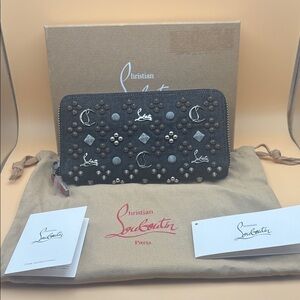 Christian Louboutin Pannetone Zip-around black denim wallet, excellent condition
